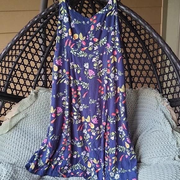 🍓 Fit And Flare Linen Blend Fruit & Veggie Dress 🫛 - Picture 3 of 11